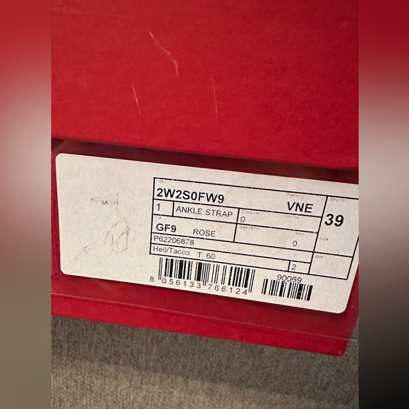 Valentino Garavani - Rose Tan-Go 60mm - patent leather pumps - VLogo - Size 39 - Picture 2 of 6